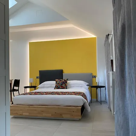 L'attico Bed & Breakfast *
